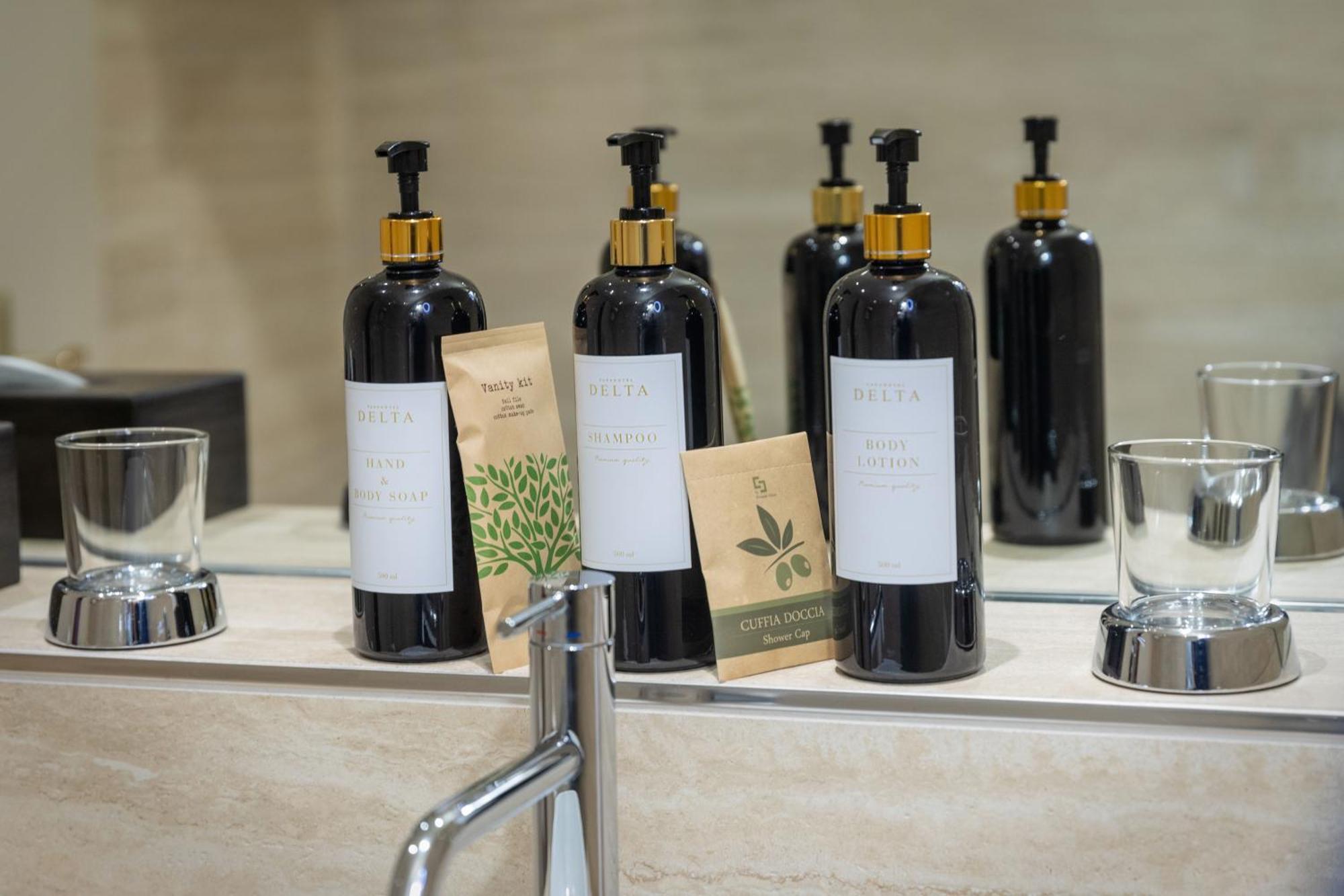 Villa Favorita - Parkhotel Delta 아스꼬나 외부 사진